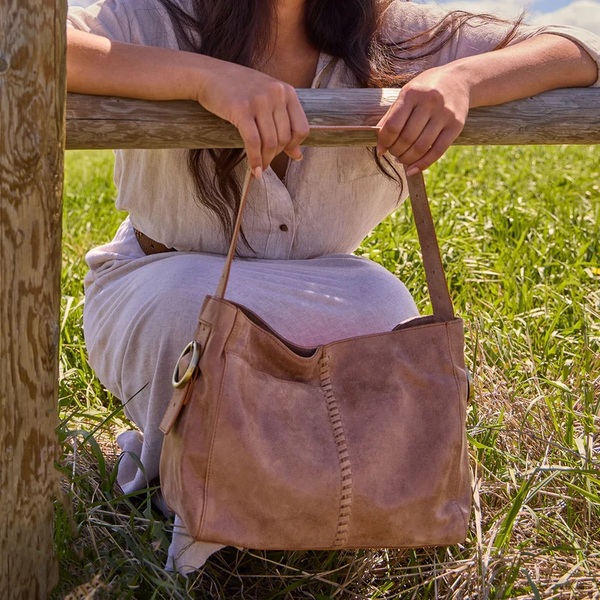 Hobo Bags Review