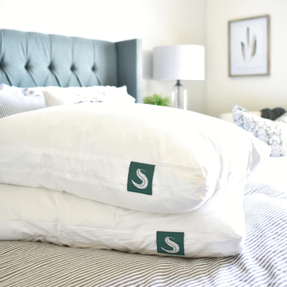 White 2 Pillowcases Total Details about   Sleepgram Dreamsleep King Size Pillowcase 