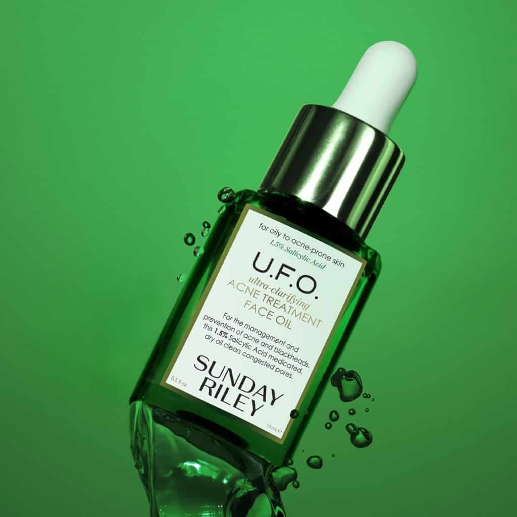 Sunday Riley U.F.O Ultra-Clarifying Acne Treatment Face Oil Review 