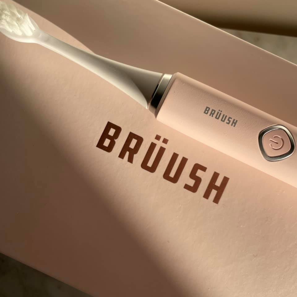 BRÜUSH Electric Toothbrush Review