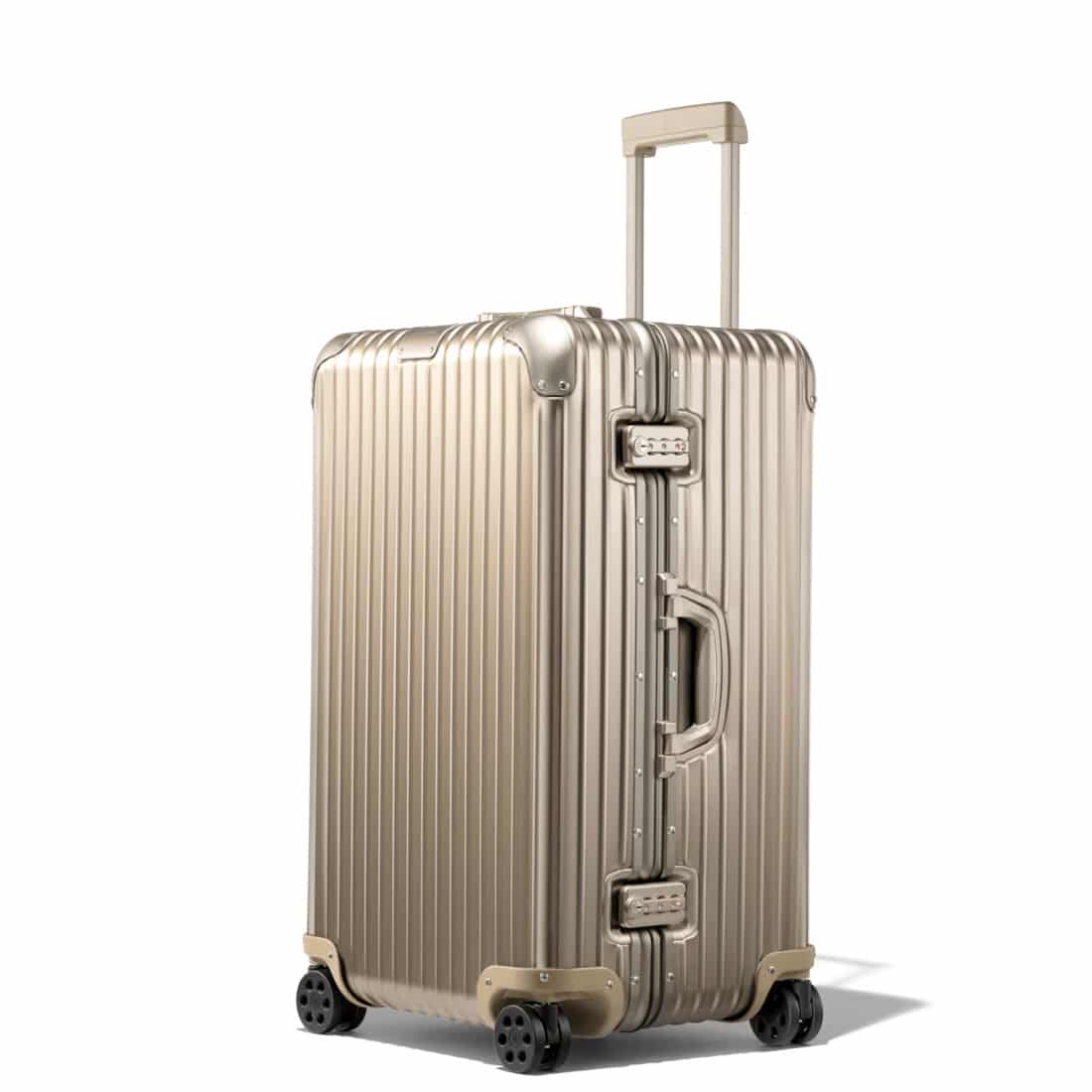 Rimowa Luggage Review - Must Read This Before Buying