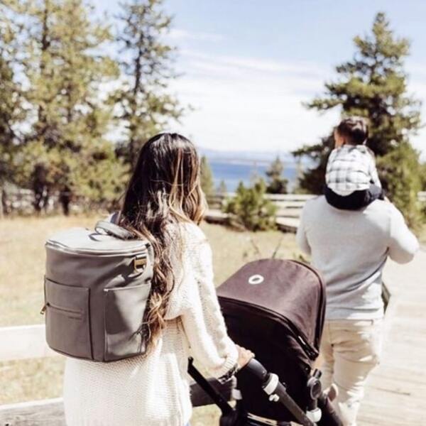 Fawn Design Diaper Bag Review