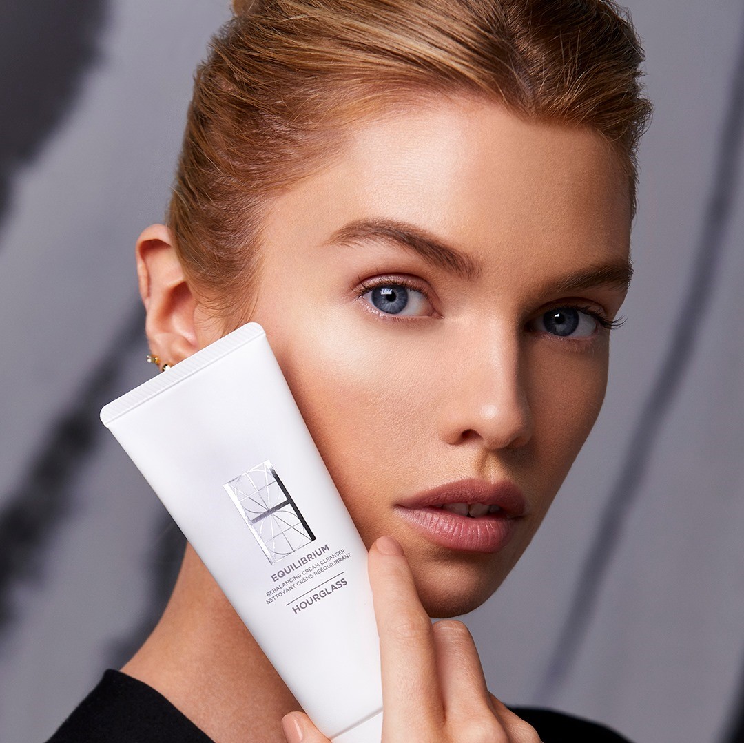 Hourglass Cosmetics Review Must Read This Before Buying