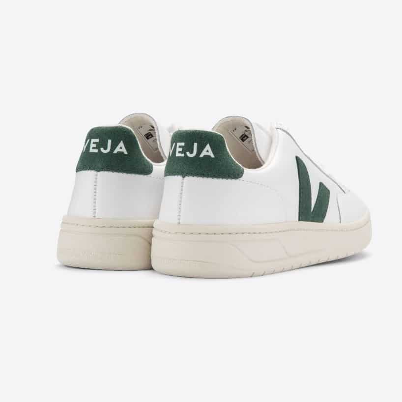 Veja V-12 Leather White Cyprus Review