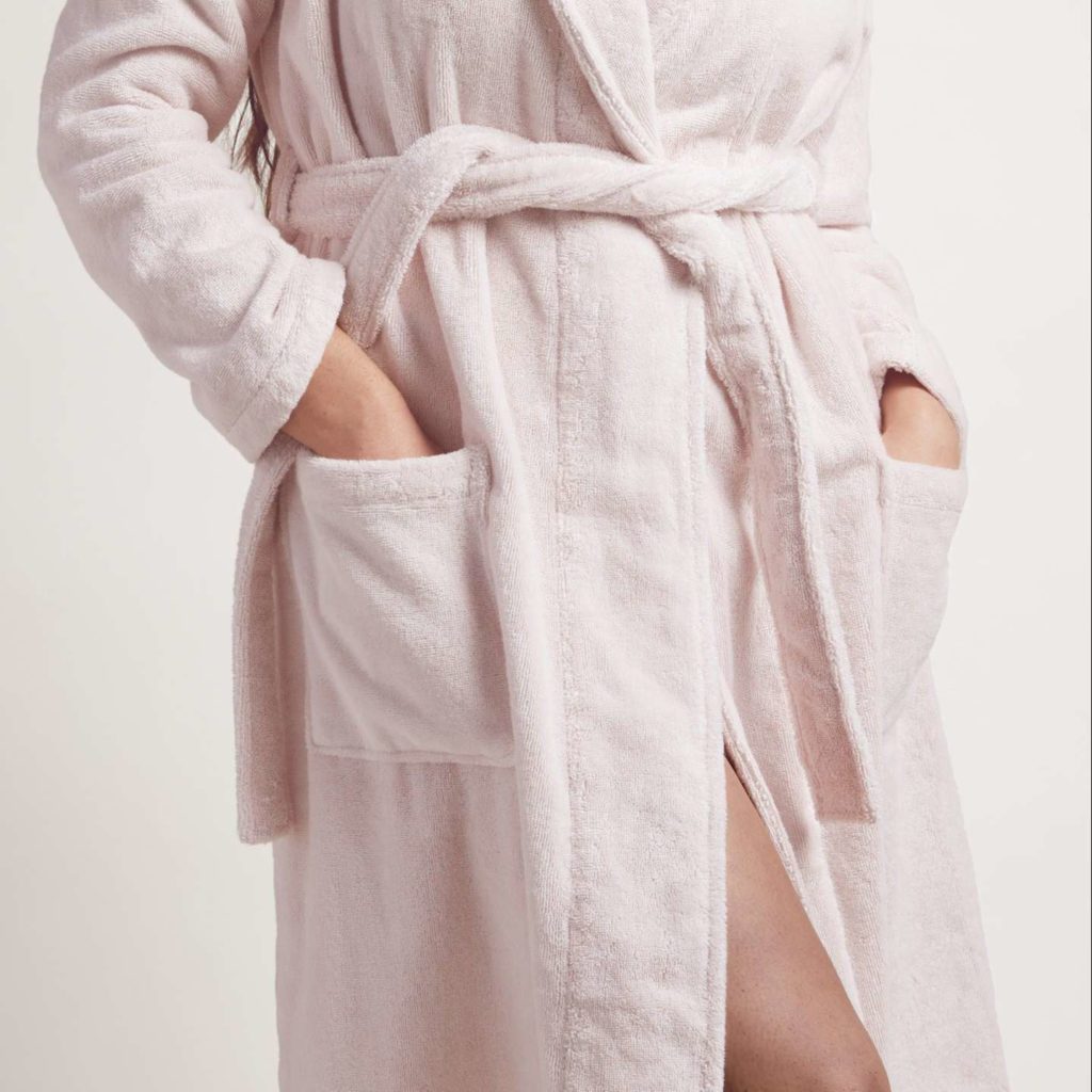 Parachute Basic Bathrobe Review