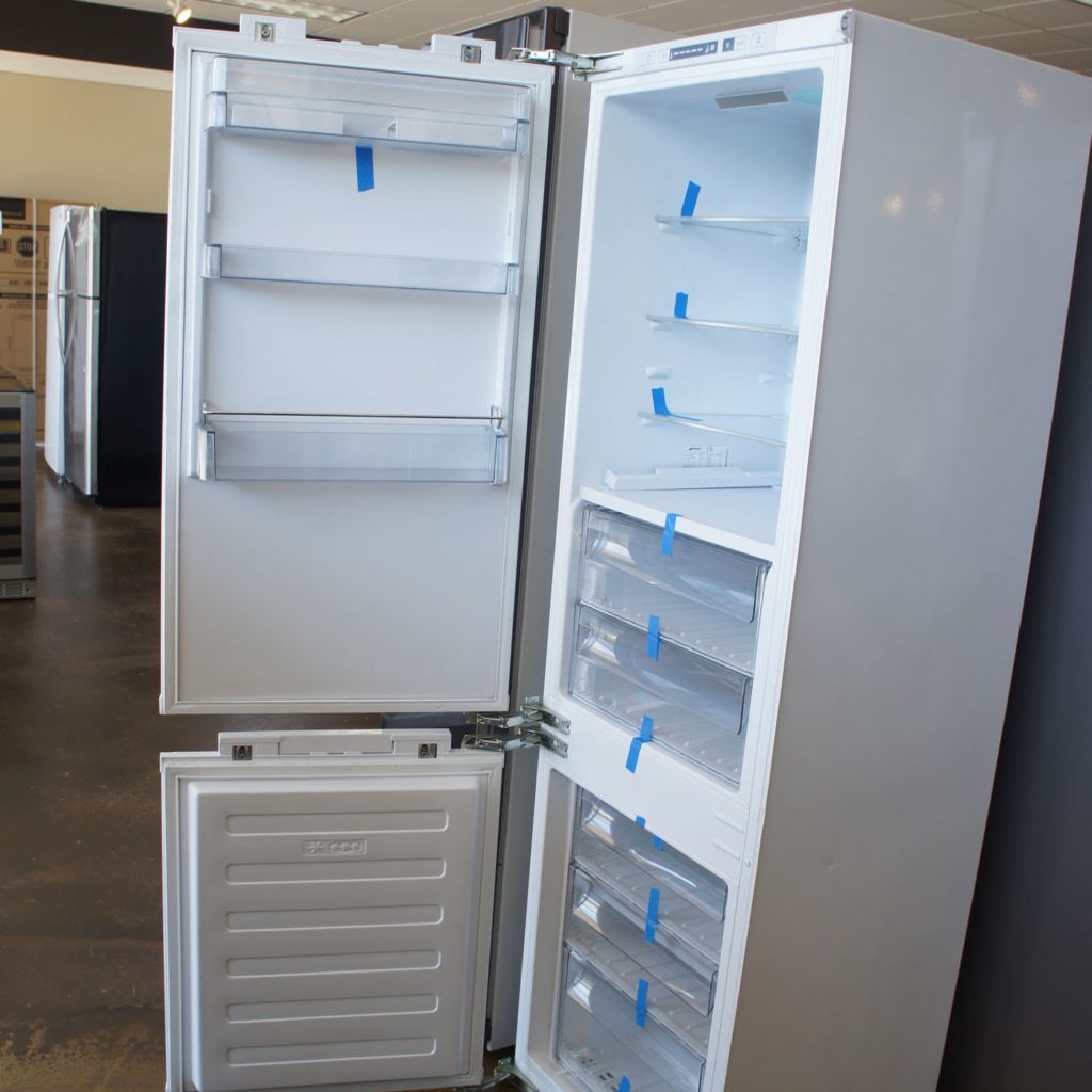 SMEG CB300U Refrigerator Review