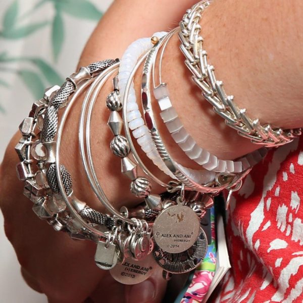 11 Best Jewelry Brands Must Read This Before Buying