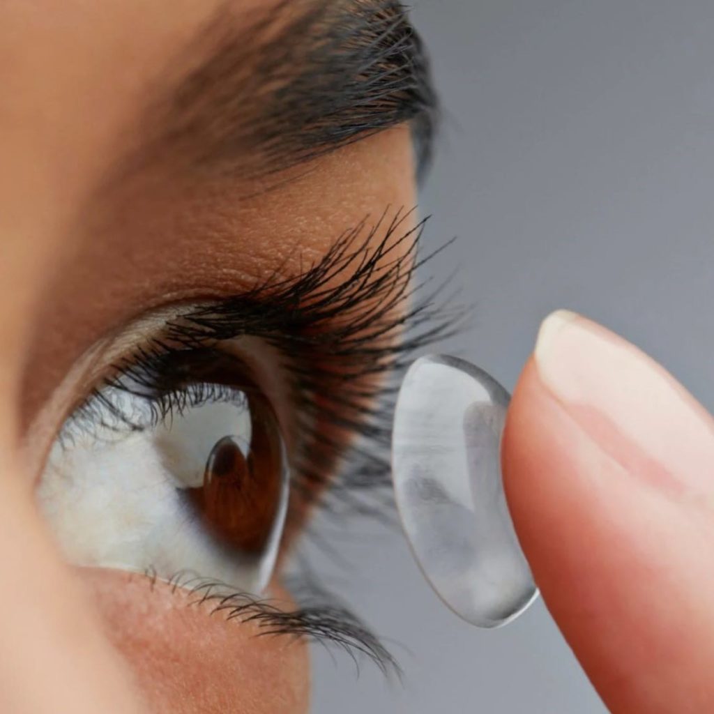 6 Best Contact Lenses Brands