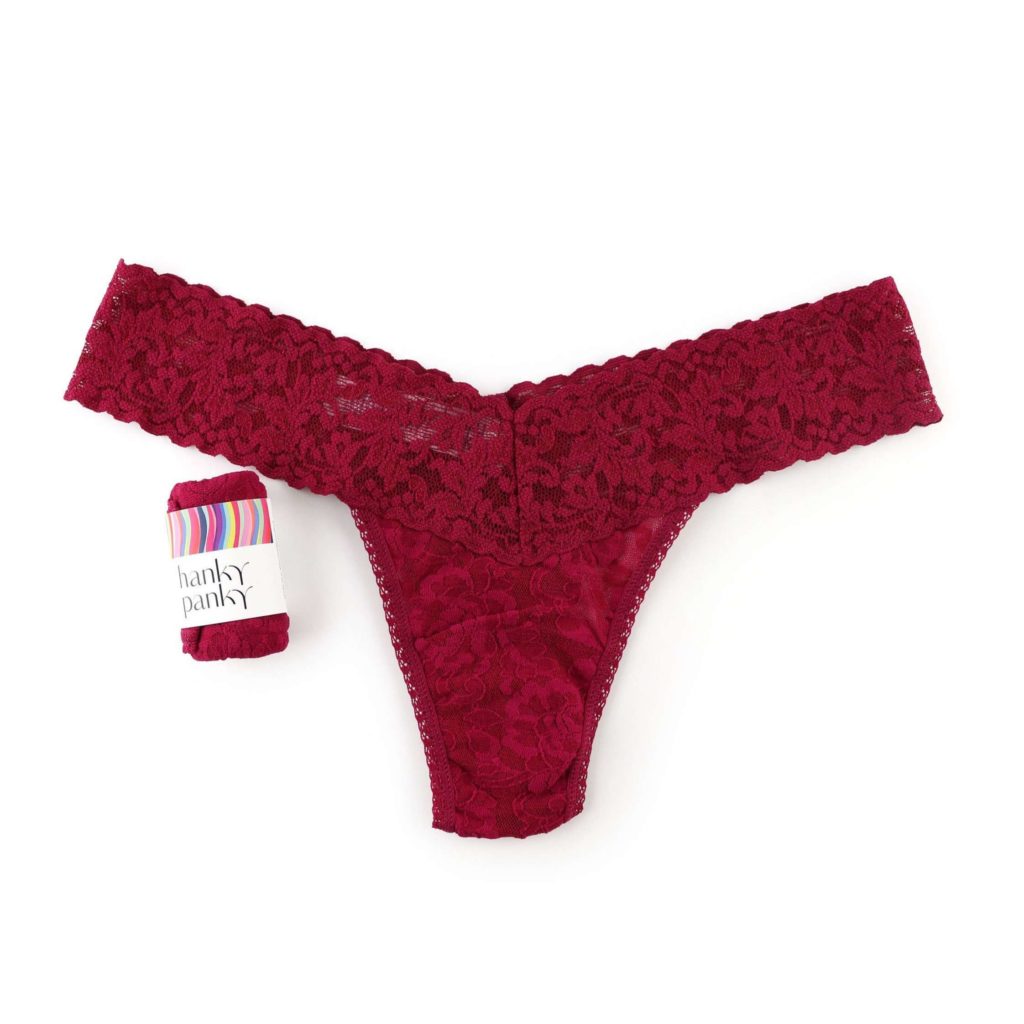 Hanky Panky Signature Lace Low Rise Thong Review