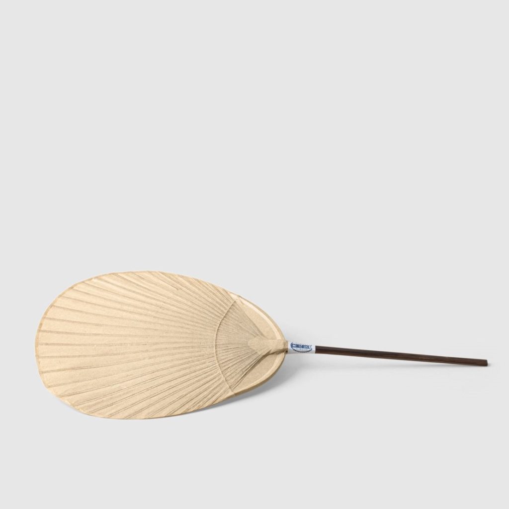 KonMari Traditional Uchiwa Paper Fan with Bamboo Handle Review