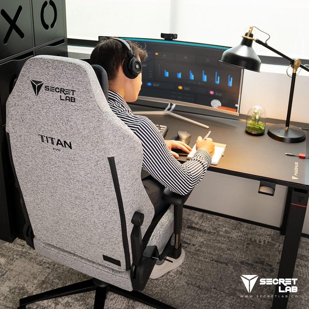 Secretlab Chairs Review - Must Read This Before Buying