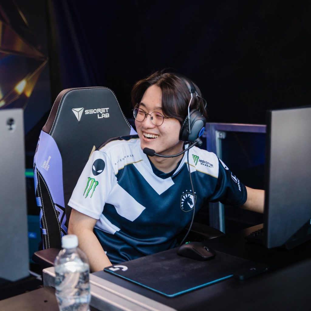 Secretlab Chairs Review