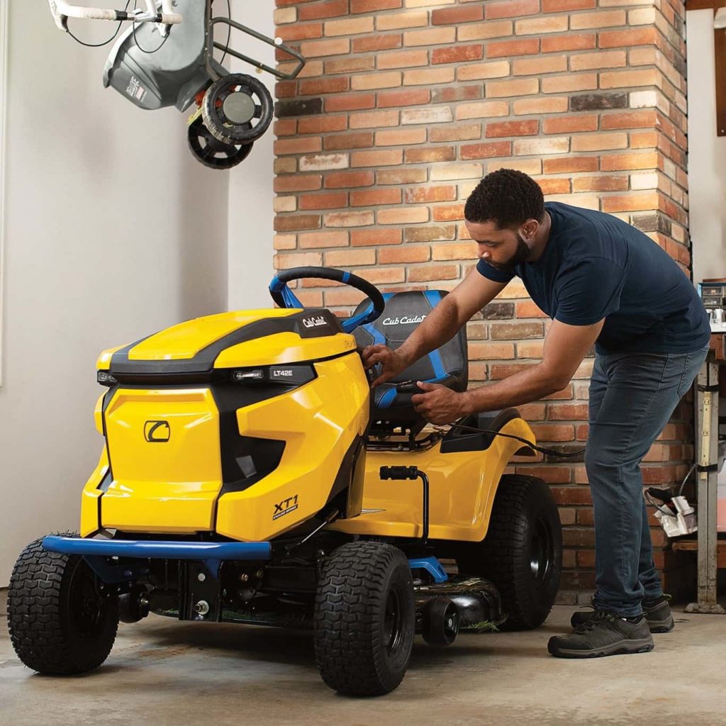 Cub Cadet Review