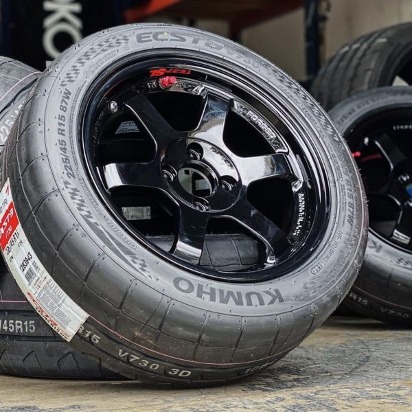 Kumho Tires Review Must Read This Before Buying