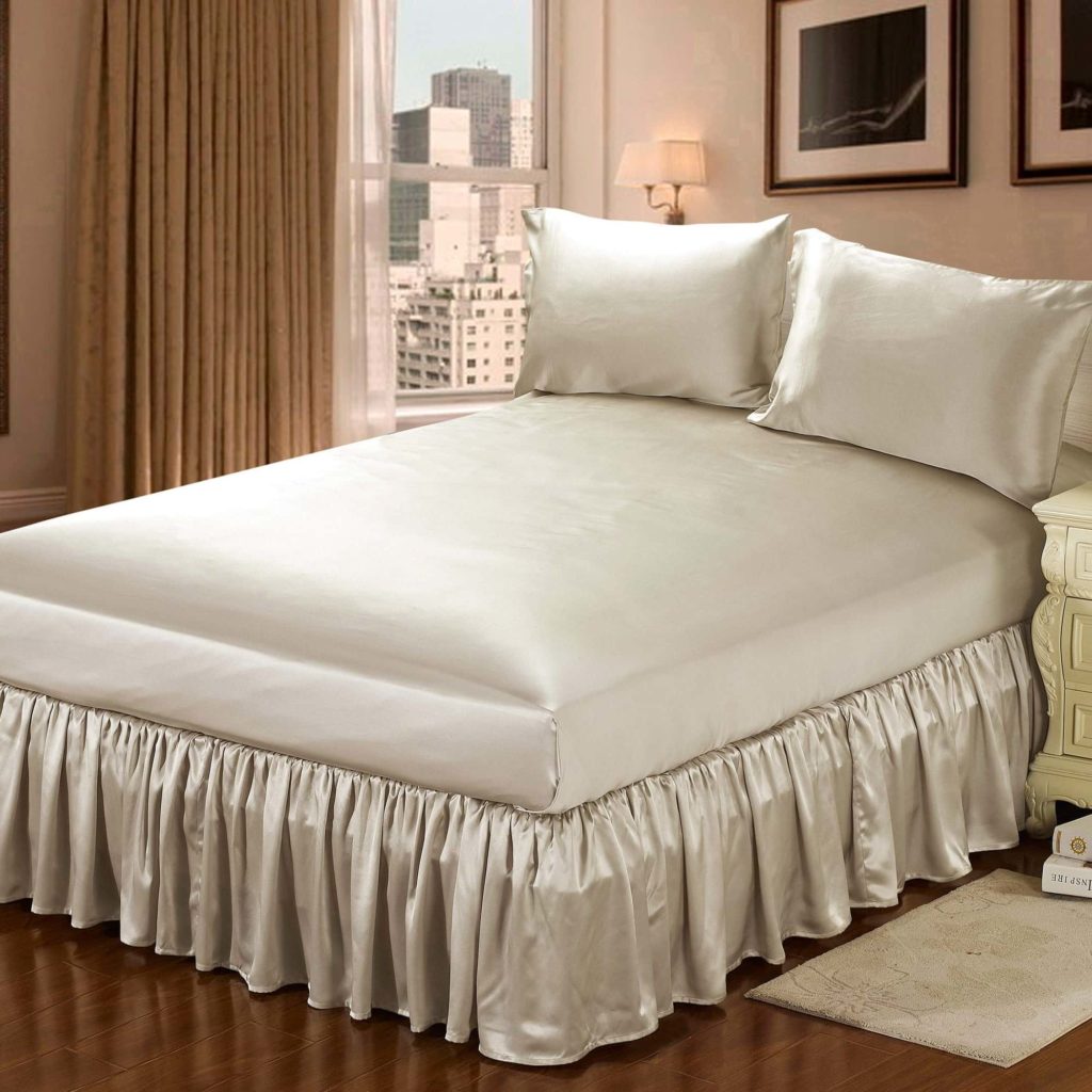LilySilk 22 Momme Silk Bedskirt Review