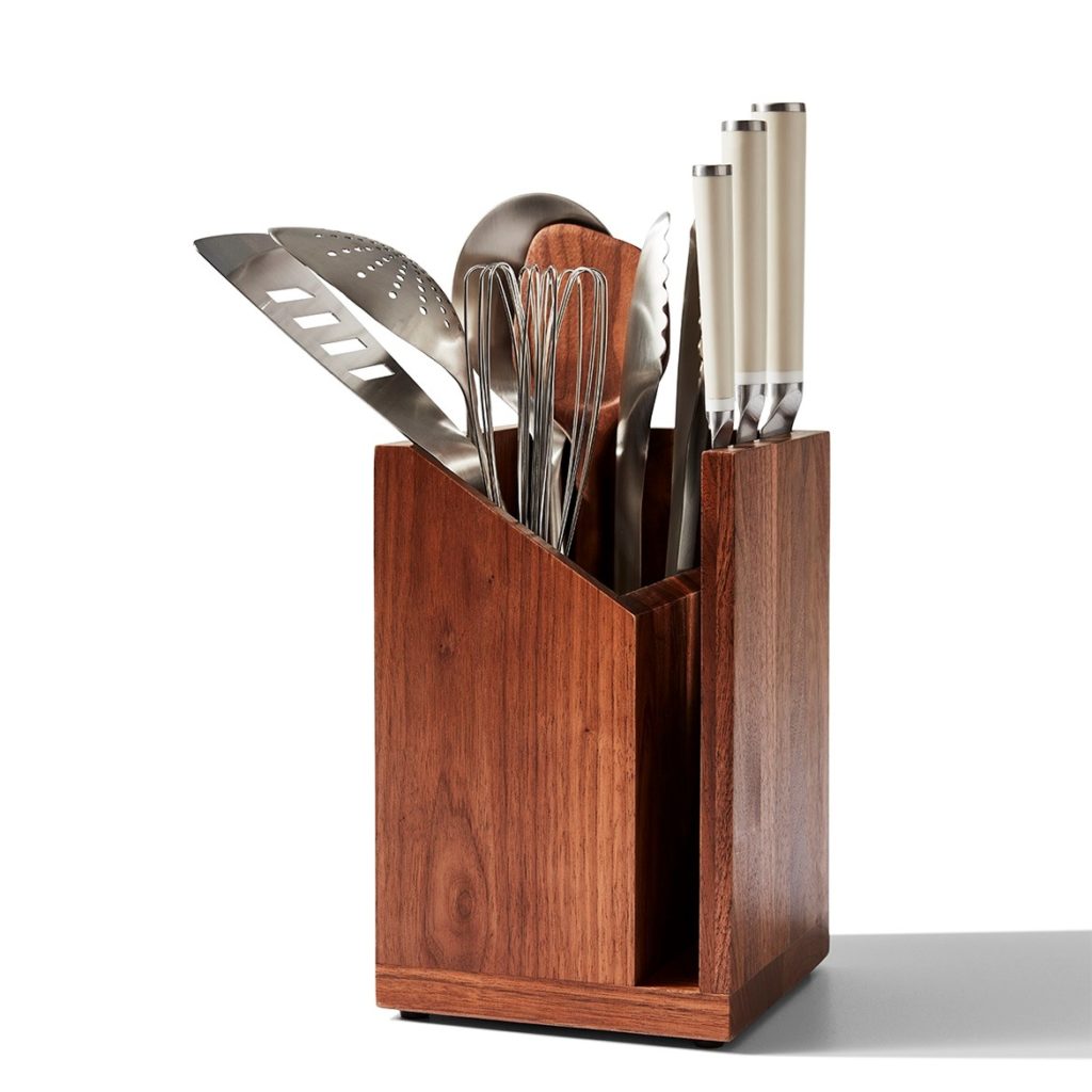 Material Kitchen The Iconics Review