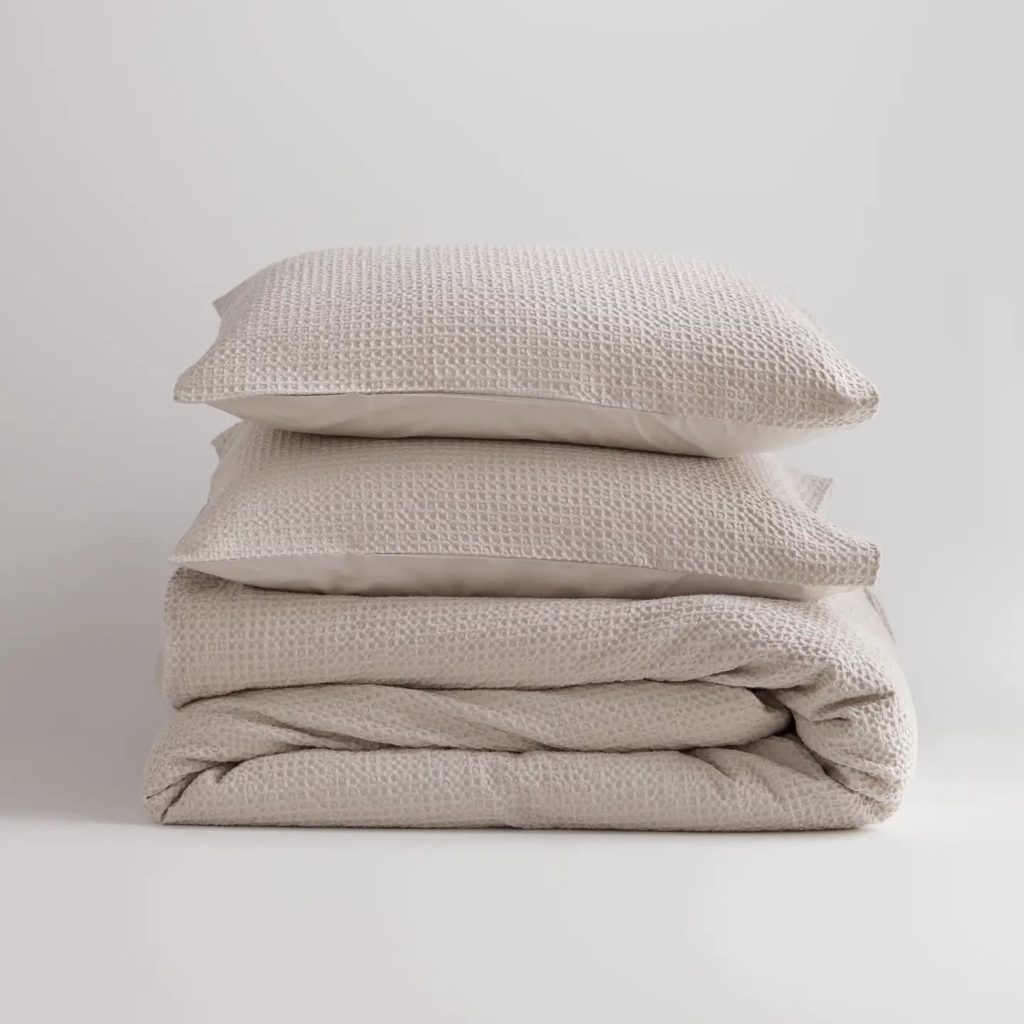 Quince Review 9 Quince Organic Luxe Waffle Duvet Cover SetReview