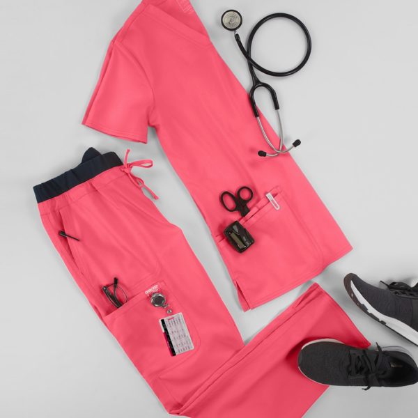 Uniform Advantage Scrubs Review Must Read This Before Buying