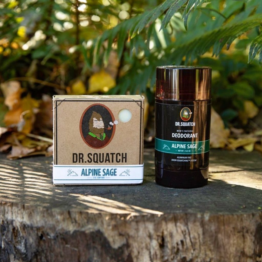 Dr. Squatch Pine Tar Natural Candle Crackling Wooden Wick 8 oz