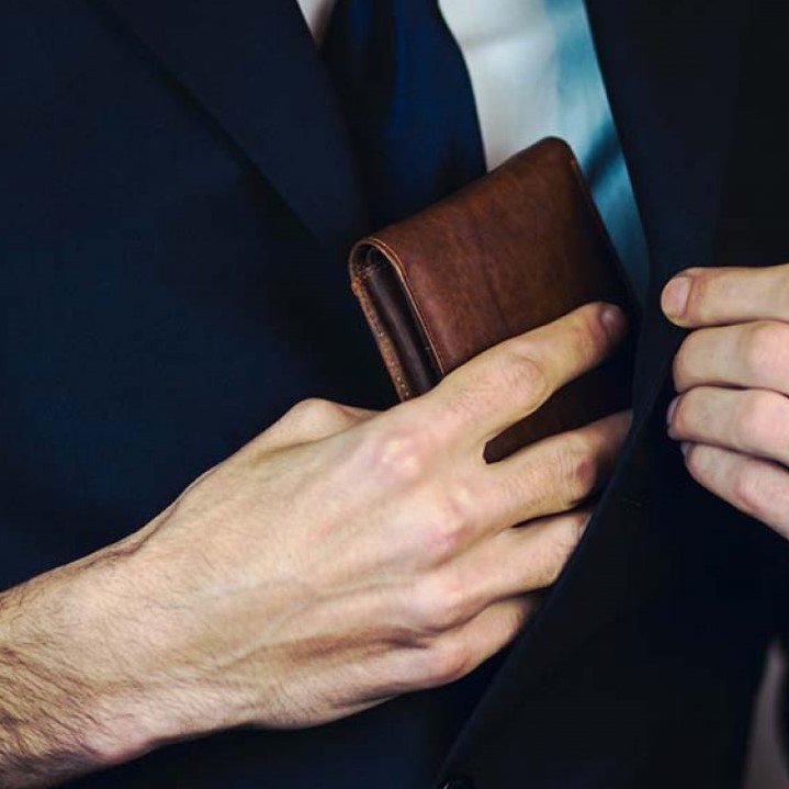 10 Best Wallet Brands for Men