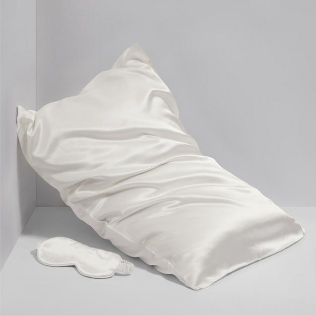 Bedsure 100% Mulberry Silk Pillowcase and Sleep Eye Mask Review