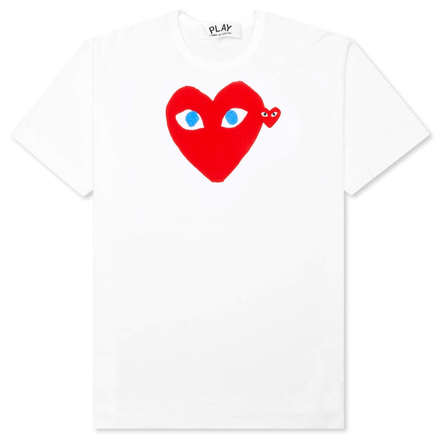 Feature Comme Des Garcons Play Blue Eyes Red Heart T-Shirt Review