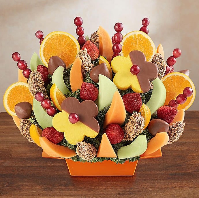 Fruit Bouquets Abundant Fruit Chocolate Tray Review