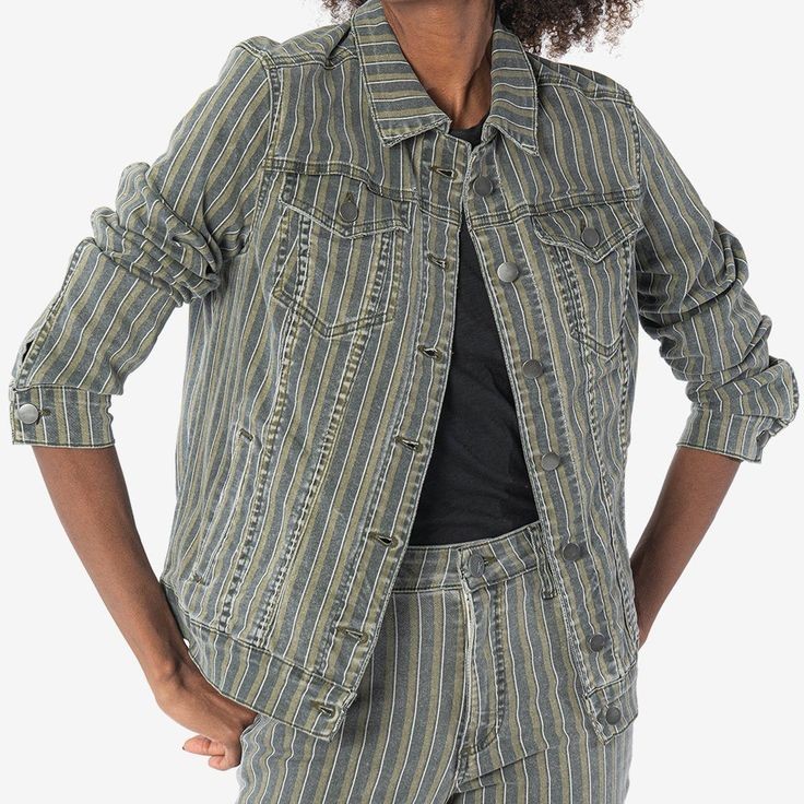 Kut from the Kloth Emma Striped Boyfriend Jacket Review