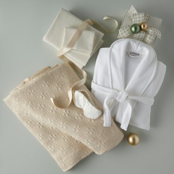 Peacock Alley Review Must Read This Before Buying