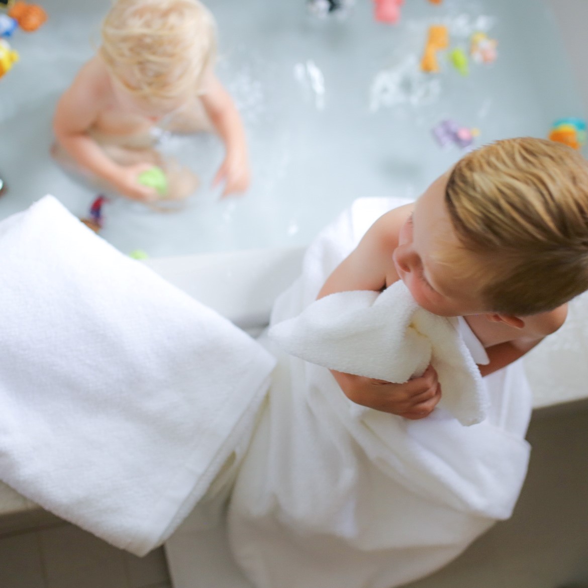 Peacock Alley Review Must Read This Before Buying