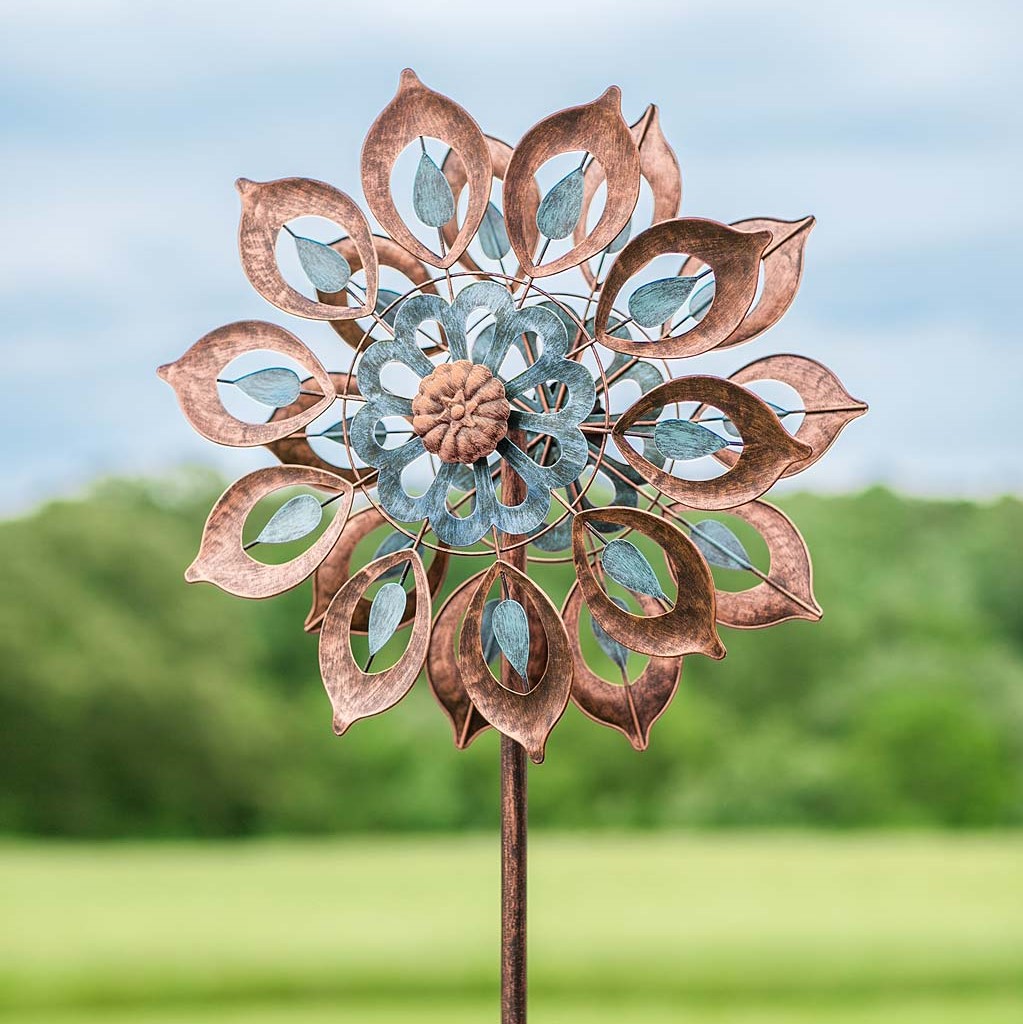 Plow and Hearth Copper Lily Wind Spinner Review