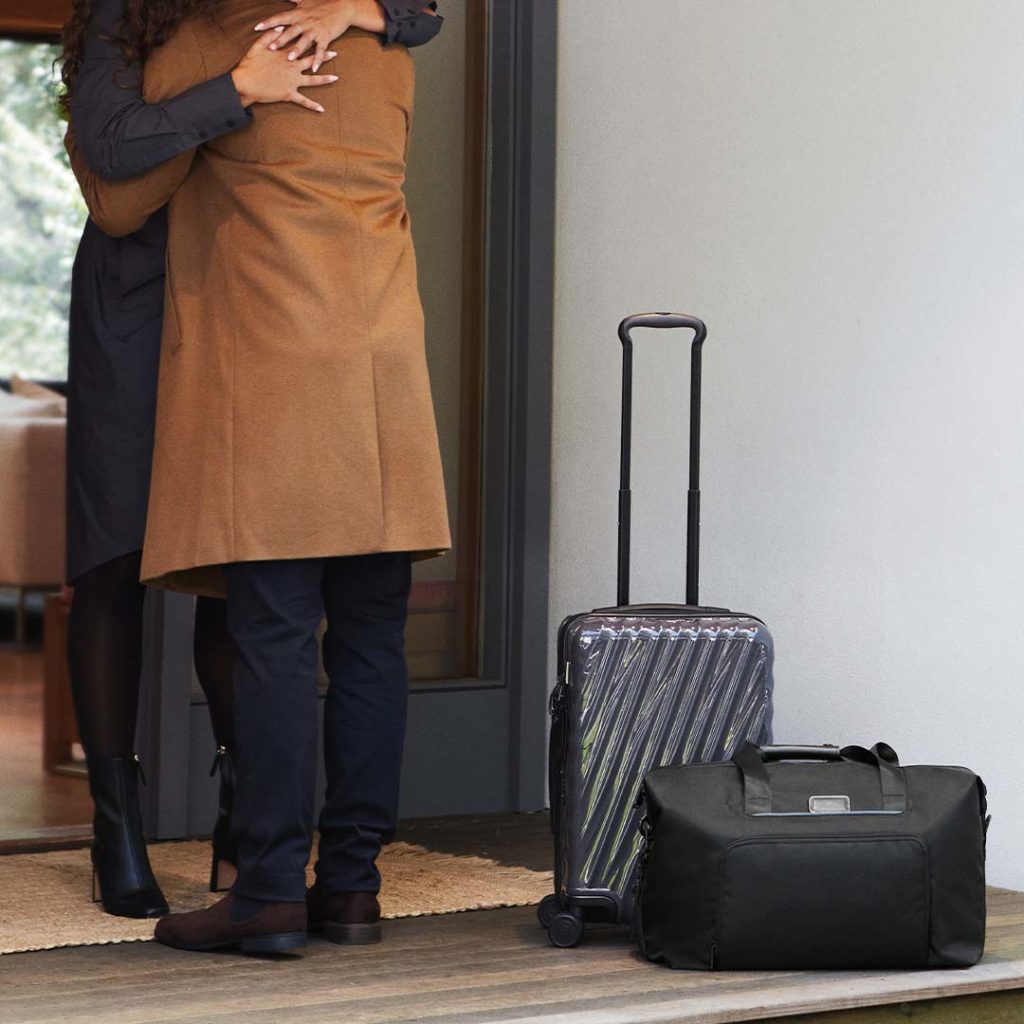 Tumi vs Rimowa Review