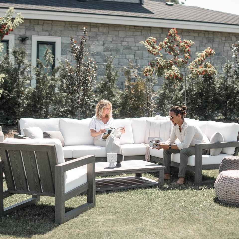 8 Best Outdoor Furniture Brands 8 Best Outdoor Furniture Brands