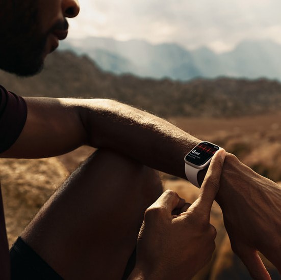 Oura Ring vs Apple Watch Review Must Read This Before Buying
