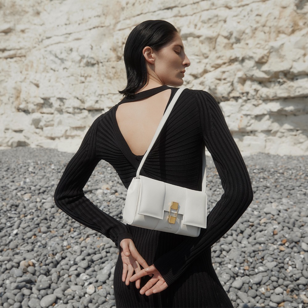 DeMellier Review 15 Demellier Review