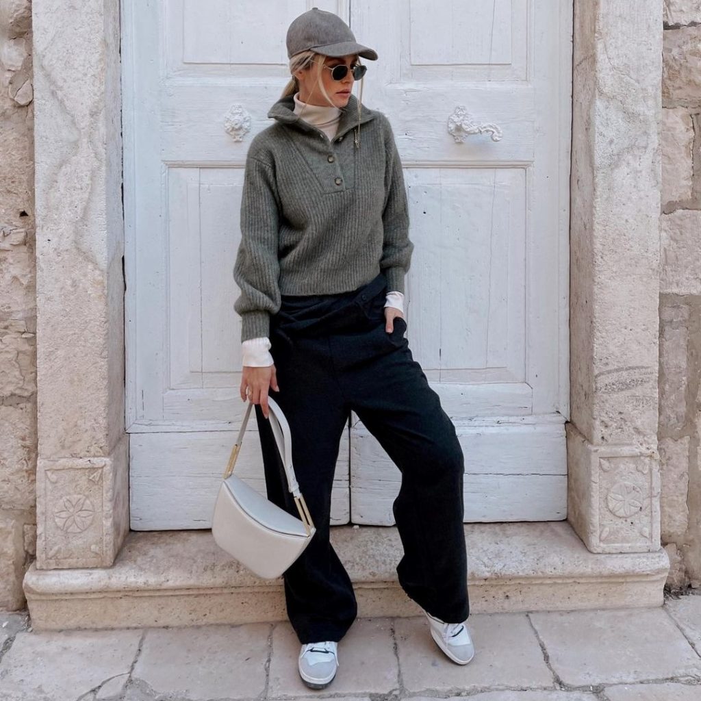 DeMellier Review 3 Demellier Review