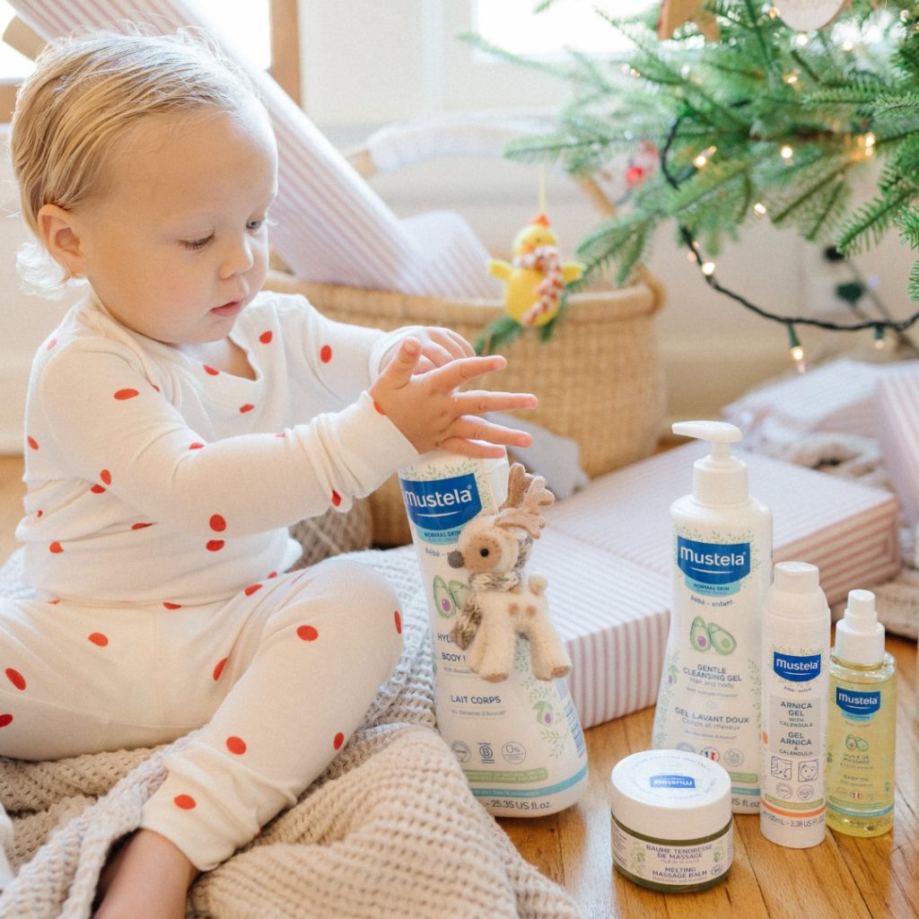 Mustela Review