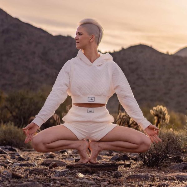 Alo Yoga Review Must Read This Before Buying