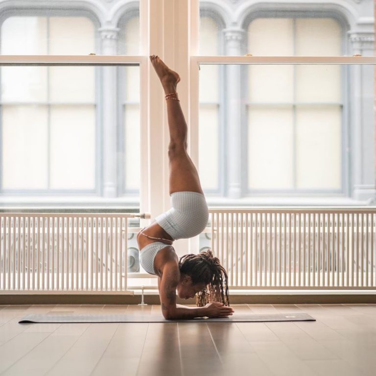 Alo Yoga Review Must Read This Before Buying