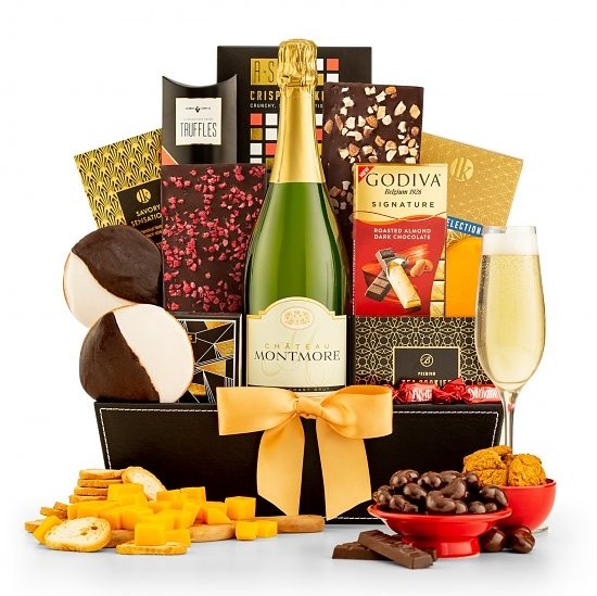 GiftTree 5th Avenue with Champagne Gift Basket Review