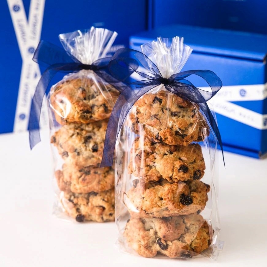 Levain Bakery Oatmeal Raisin Cookie Gift Boxes Review