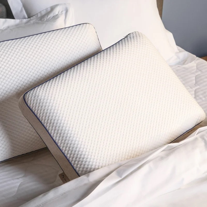 DreamCloud Best Rest Memory Foam Pillow Review