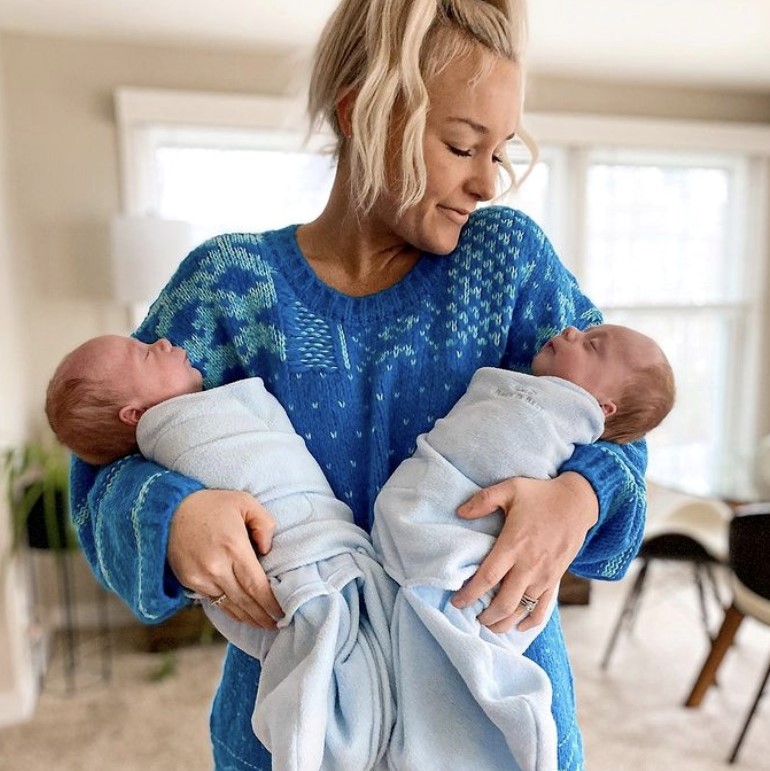 Halo BassiNest Review