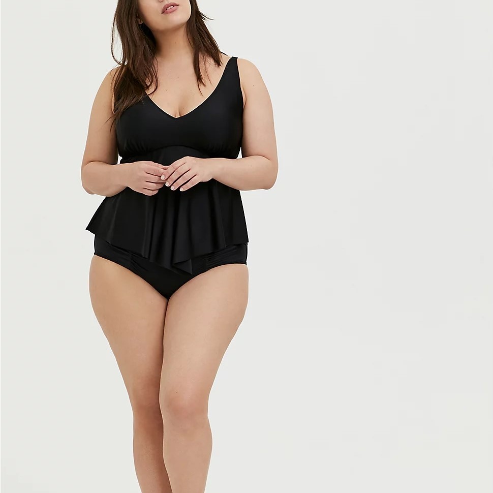 Torrid Black Wireless V-Neck Tankini Top Review