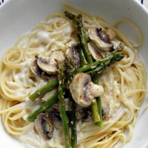 Roasted Asparagus and Mushroom Pasta in Lemon-Cream Sauce