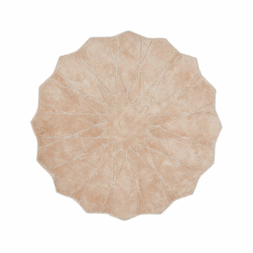 Crate and Barrel 5’ Pink Scalloped Round Rug Review