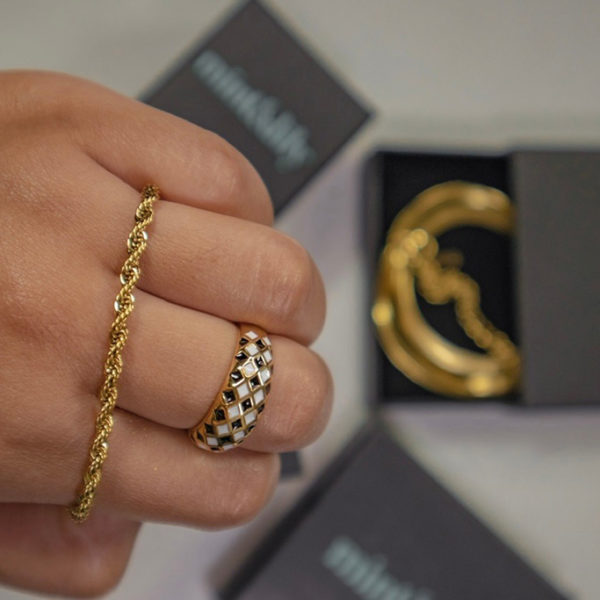 Mint and Lily Review Must Read This Before Buying