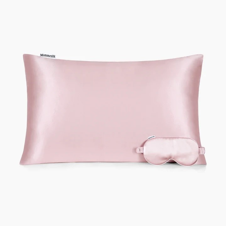 Mommesilk 100% Mulberry Silk Pillowcase & Sleep Eye Mask Set + Free Silk Bag Review