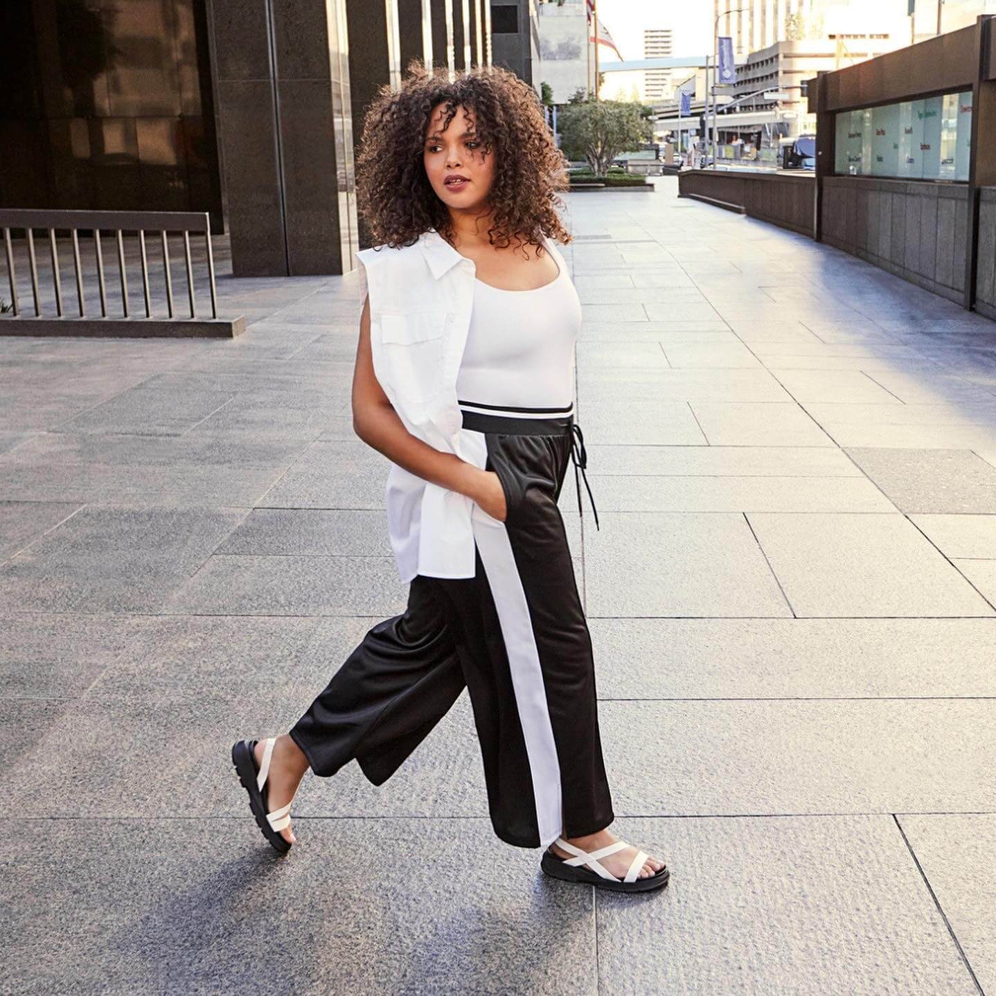 naturalizer slip resistant shoes