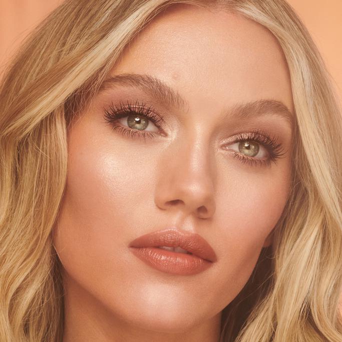 10 Best Makeup Brands 13 Best Makeup Brands